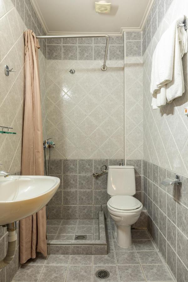 Dias Hotel Platamon Bagian luar foto